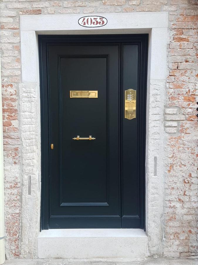 Ca' Cappello Venice Apartment 2 With Canal View Bagian luar foto