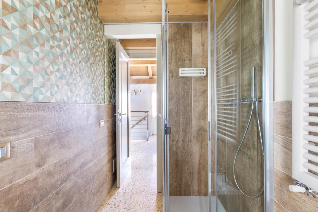 Ca' Cappello Venice Apartment 2 With Canal View Bagian luar foto